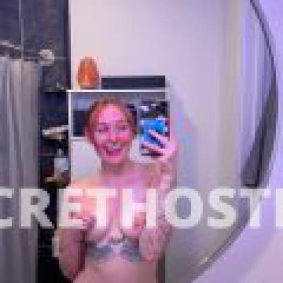 22 year old Escort in Edmonton HMU if you’re DTF with your location and ask for my rate 