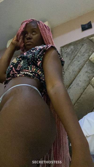 23 year old Escort in Augusta GA I’m Kristen definitely down to fuck HMU for a wet and 