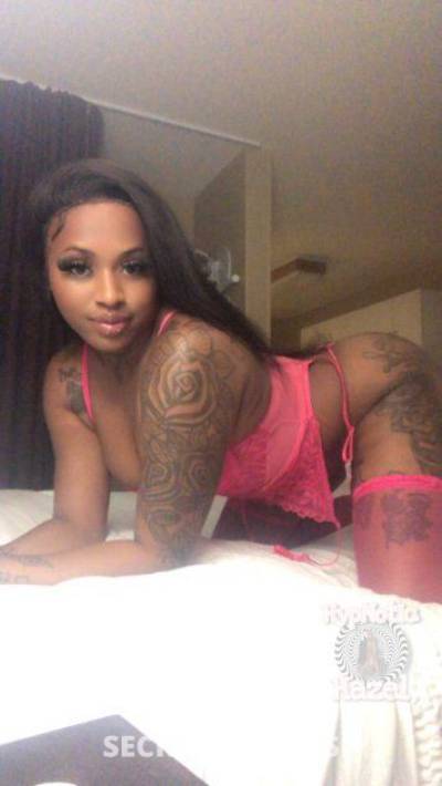 Tatted Ebony Babe in Pensacola FL