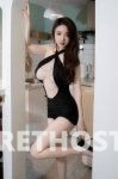 22 Year Old Asian Escort Los Angeles CA - Image 3