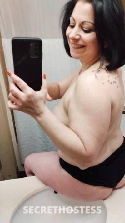 41Yrs Old Escort Bowling Green KY Image - 0