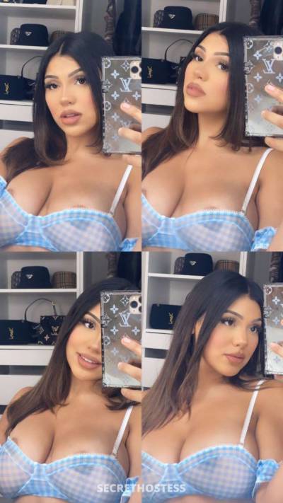 22 year old Latino Escort in Ocala FL 22 year old thottie available for fun Snapchat @ bananas_han