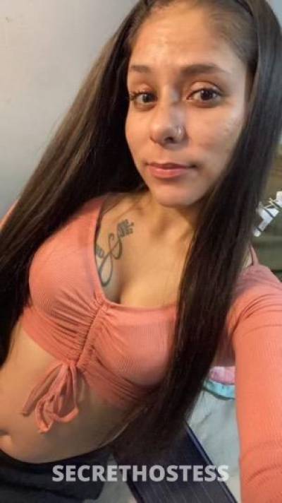 Very Petite Latino Female STOP SCROLLING YOU FOUND ME BABY in Las Cruces NM
