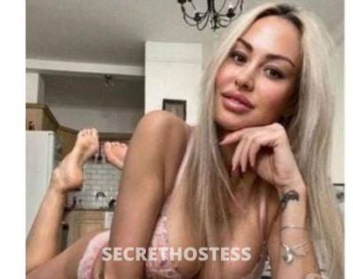 25 year old Escort in Essex Lora NEW IN TOWNxxxx-xxx-xxx