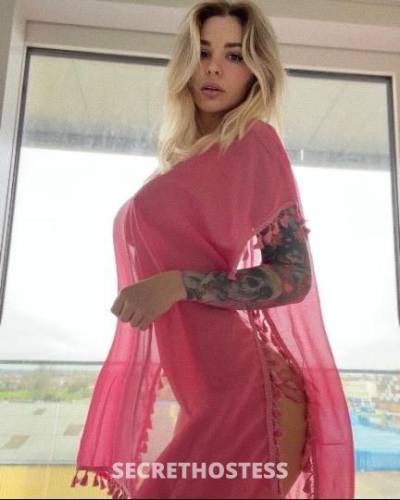 26 year old Escort in Omaha NE Am available for all you guys both incal and outcal also 