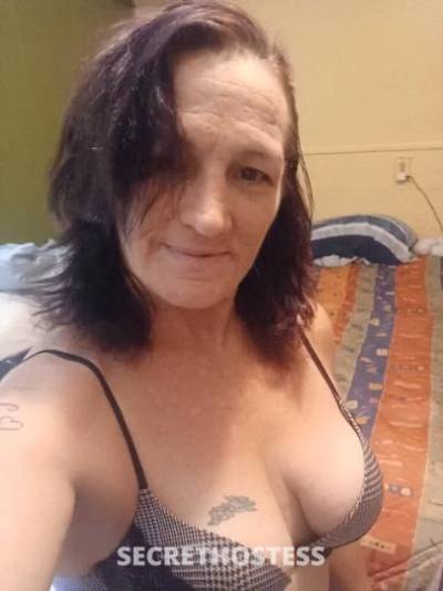 53 Year Old Escort Tampa FL - Image 4