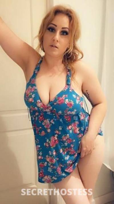 26 year old Escort in Missoula MT ?I'm looking rich people for marry??I have fecetime 