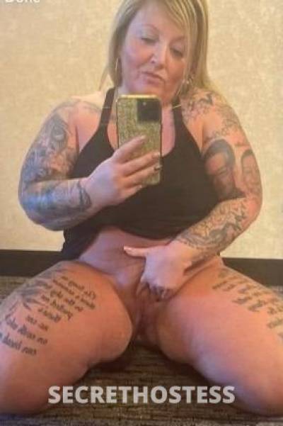 40 year old Escort in Staten Island NY DREAM GIRL In Town ? Treat Yourself