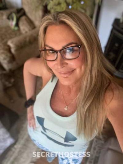 41 year old Escort in Fargo ND ⎛?? Older Mom Enjoy ?AMAZING SERVICE? Any Age Accepted