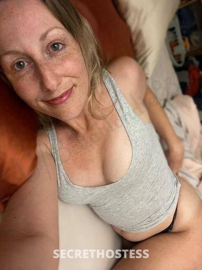 42Yrs Old Escort Providence RI Image - 1