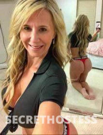 42Yrs Old Escort Wilmington NC Image - 3