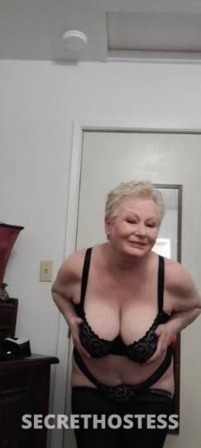 55Yrs Old Escort Akron OH Image - 3