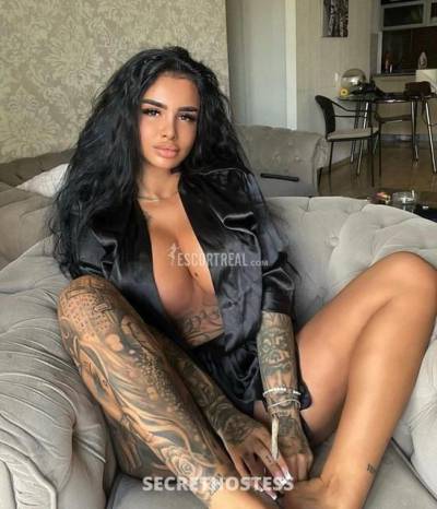 25 year old Escort in London Ayda (Ayda THE party ? girl