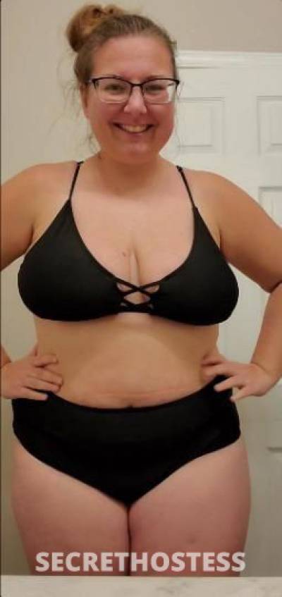 48 year old Escort in Catskills NY ?48 Years Older Sweet Sexxy moom ?? Dont miss out. ???Incall