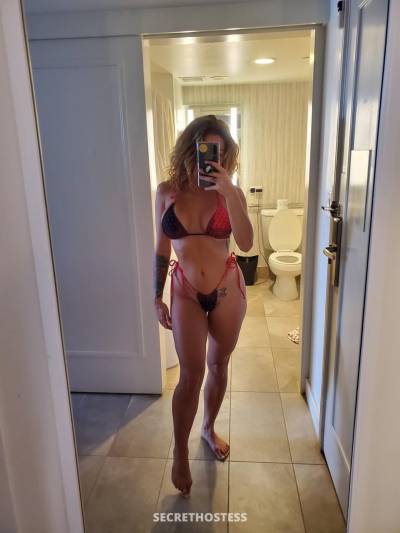 Most sexy girl in town is available in Kelowna