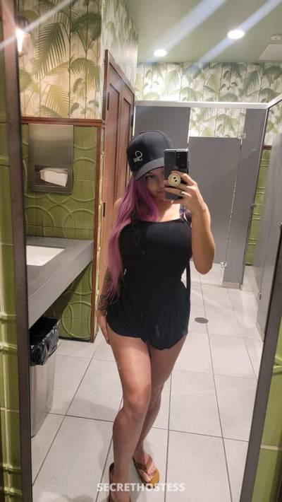 26 year old Asian Escort in Cariboo I’m available in Cariboo