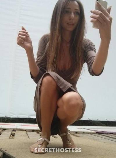 25 year old Escort in Brussels Celine (Celine (31) Brussel