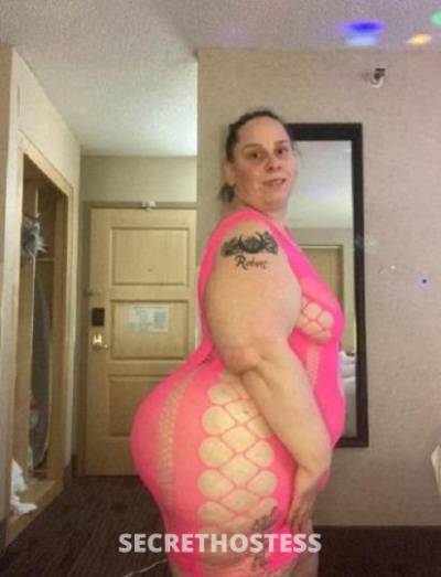 33Yrs Old Escort Cambridge OH Image - 4