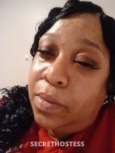 41 Year Old Escort Chicago IL - Image 1