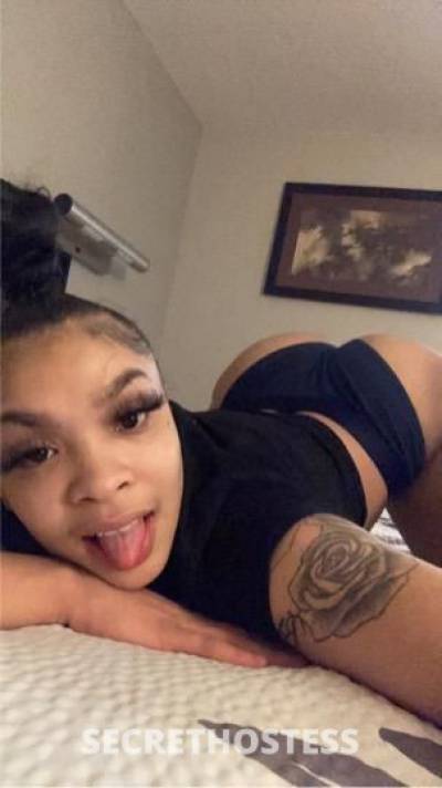 21Yrs Old Escort Milwaukee WI Image - 1