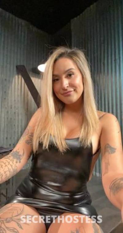 24 year old Escort in Danville VA INCALL OUTCALL AVAILABLE FIRE HEAD TIGHT New Secret Blonde 