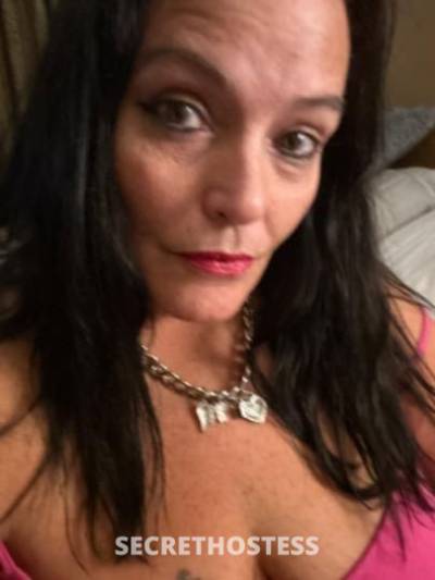 46Yrs Old Escort Omaha NE Image - 3