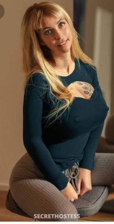 25 Year Old Asian Escort Los Angeles CA Blonde - Image 4