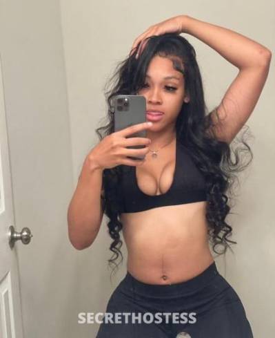 26 year old Escort in Staten Island NY ??juicy and wet pussy ? available for incall and outcall