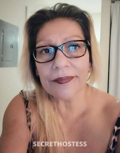 43 year old Escort in Burlington VT ? 43 Years Very Innocent Older?BiG TiTs Mom ?Enjoy for In 