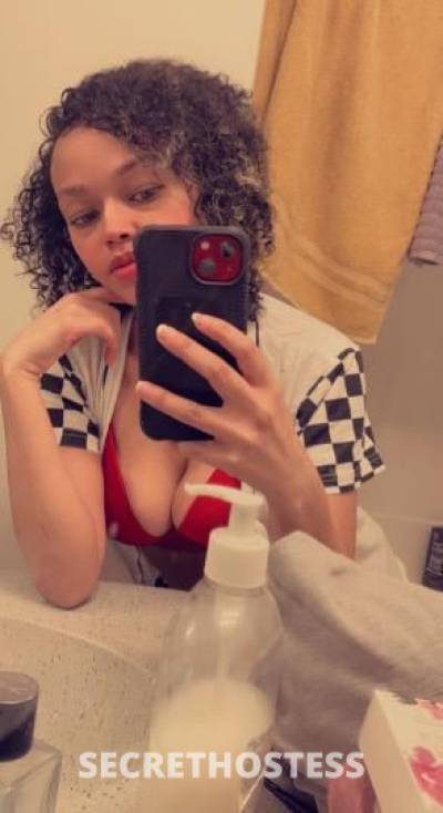 Emaily 21Yrs Old Escort 149CM Tall Clarksville TN Image - 4