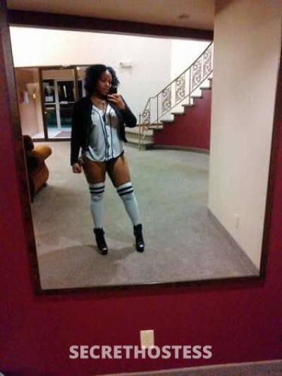 Hazel 26Yrs Old Escort Milwaukee WI Image - 1