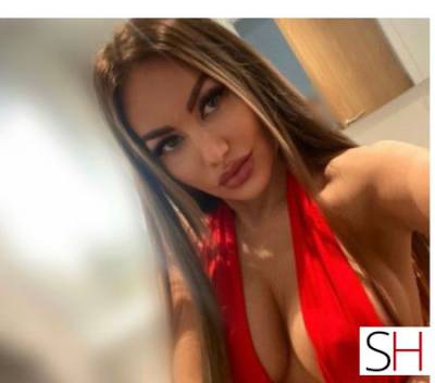 Gorgeous brunette verry beautiful, Independent in London