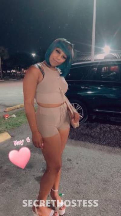 30 year old Escort in West Palm Beach FL SweetCheekz