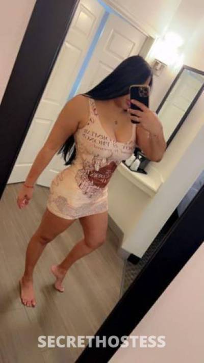 VENEZOLANA REAL 100 The Best Latinai in Tampa FL