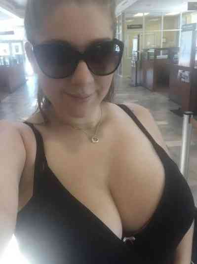 HOOK UP ONLY wendyjane817@gmail.com   Text me on google chat in Beverly Hills CA
