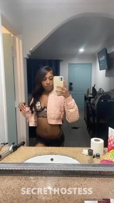 22Yrs Old Escort Oakland CA Image - 1