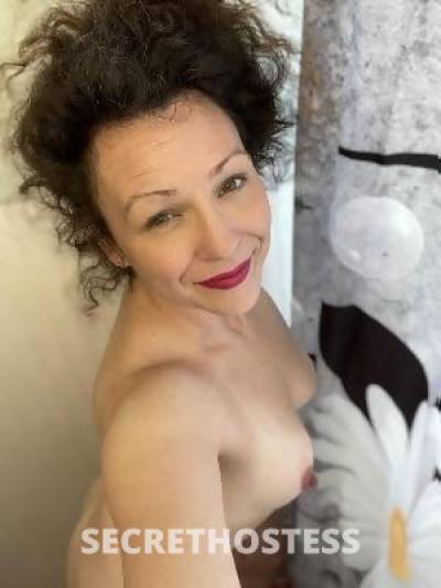 40Yrs Old Escort Phoenix AZ Image - 1