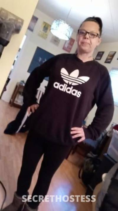 37 year old Escort in Winnipeg Incalls or outcalls