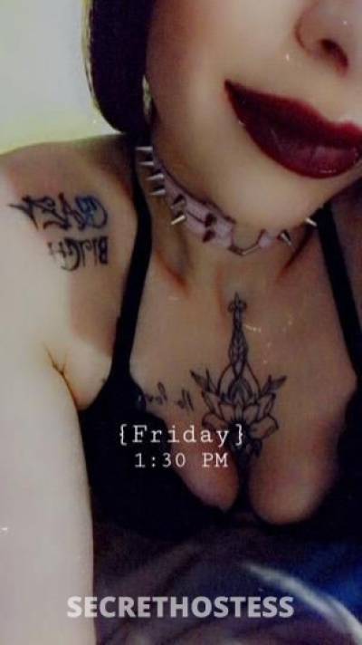 29 year old Escort in Edmonton .party friendly •*•super tight pussy and great head