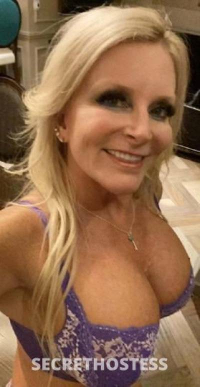 48Yrs Old Escort Sacramento CA Image - 0