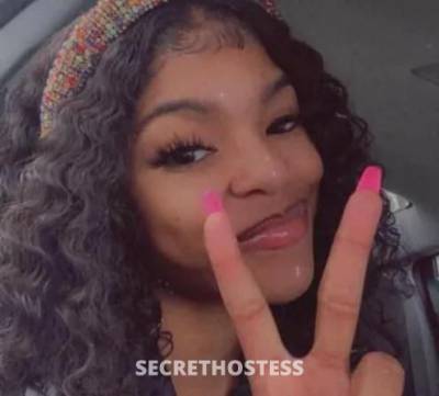 22 year old Escort in Ft Wayne IN Hello there baby
