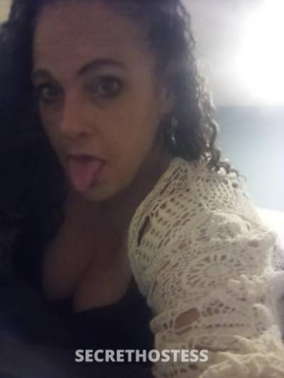 38 year old Escort in Louisville KY headmonster