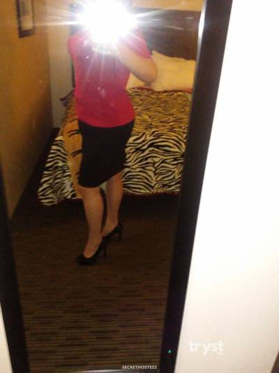 Naomi 40Yrs Old Escort Size 8 164CM Tall Knoxville TN Image - 5