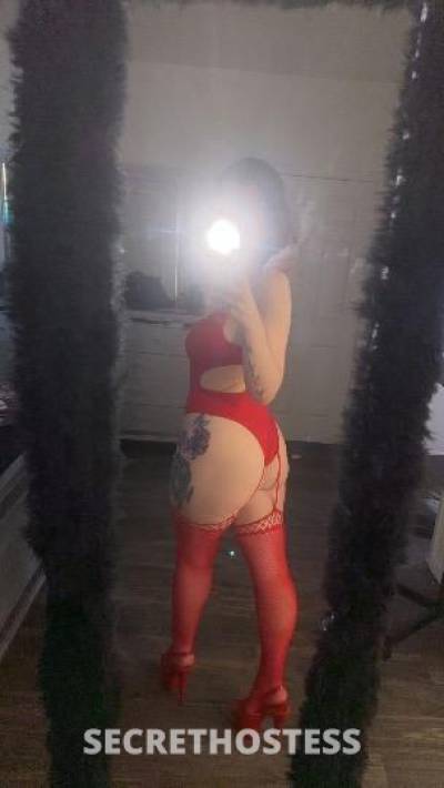 21 Year Old Escort Phoenix AZ Brunette Brown eyes - Image 1