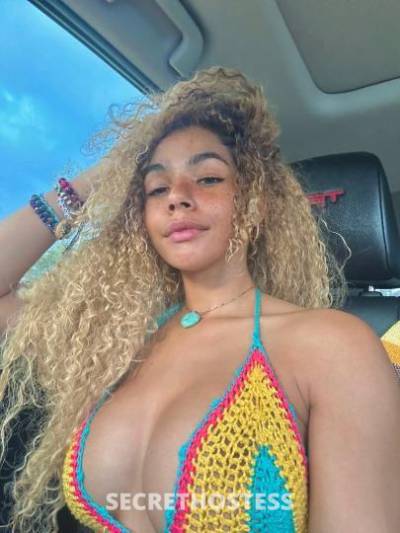 27 year old Escort in Louisville KY I need a serious regular client privite and safe ft show 