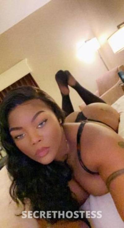 25 Year Old Colombian Escort Philadelphia PA - Image 2