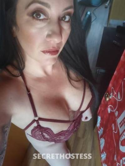 Milf mom ready to play fun 24 7 Availlable carplay Incall  in Milwaukee WI