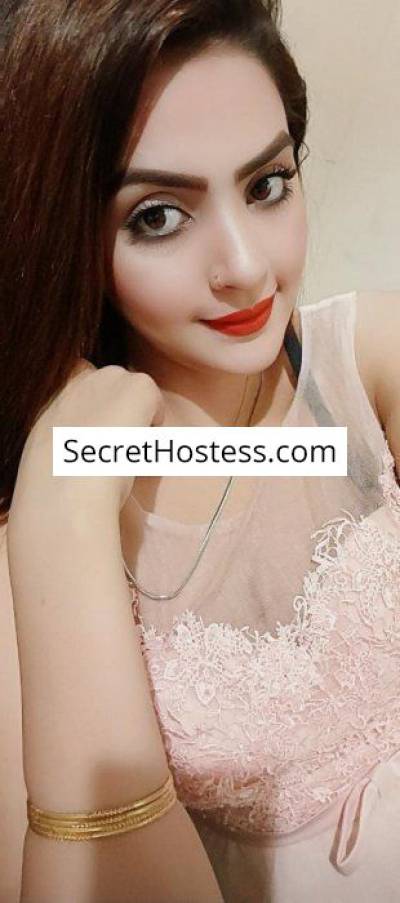 20 Year Old Asian Escort Islamabad Brown Hair Brown eyes - Image 1