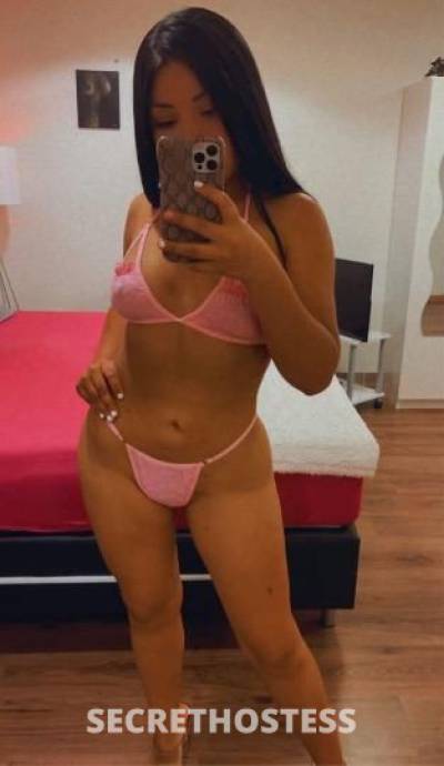 I m MELISSA Very petite latina treat Nice and naughty Latina in Westchester NY