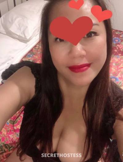 Pinky 100 real MILF in Melbourne